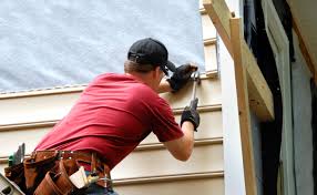 Siding Removal and Disposal in Woodcreek, TX